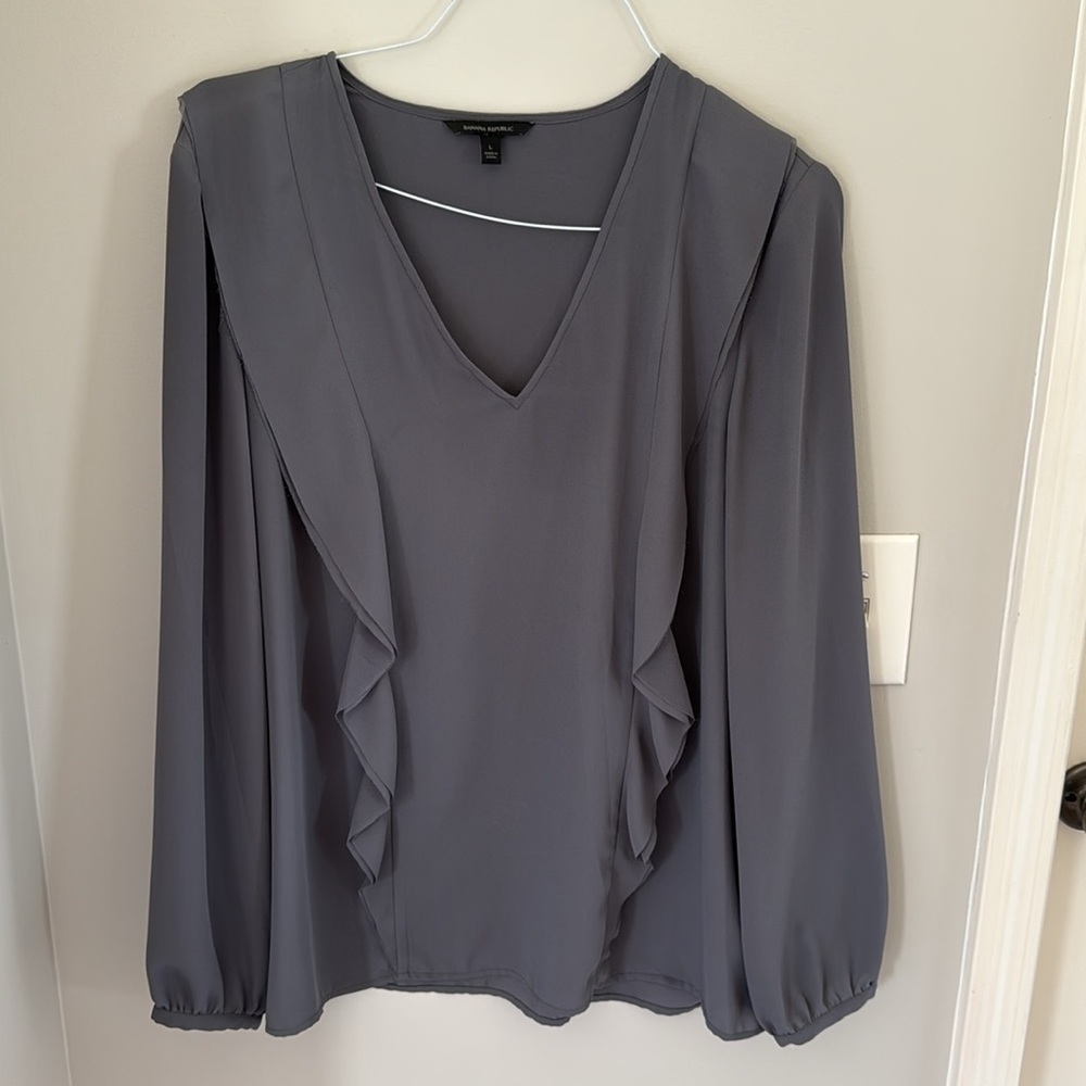 Banana Republic Elegant Gray Women's Blouse